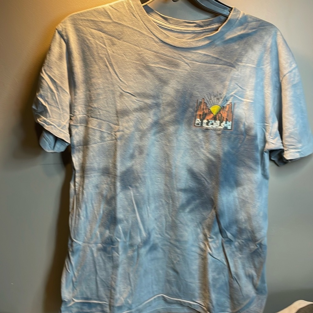 T-shirt size medium where are you?